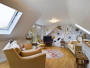 Sun Room / Guest Bedroom- click for photo gallery